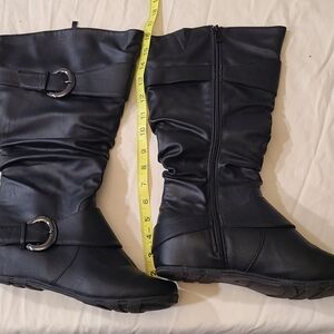 Women's Black Knee-High Boots
